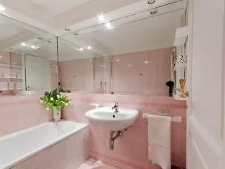 Piazza Di Spagna Apartment *