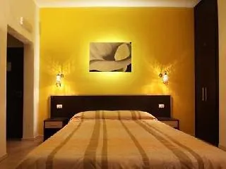 Bed & Breakfast Flowerome Rome