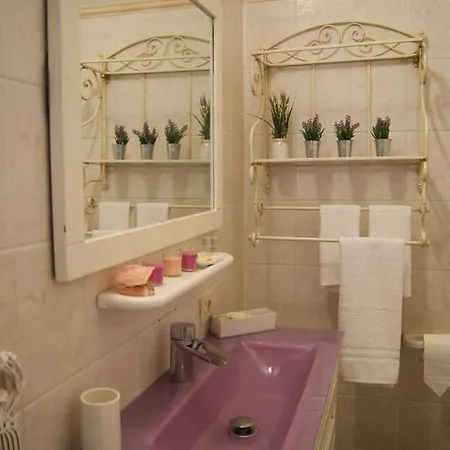 Bed and breakfast Residenza I Ciclamini 2*