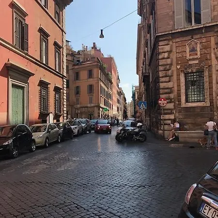 94 Piazza Di Spagna Penzion