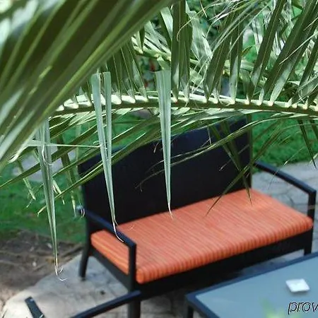 Panama Garden