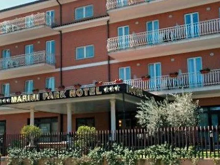 Marini Park Ξενοδοχείο 3*