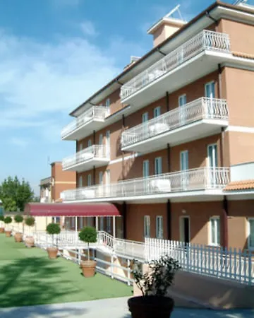 Ξενοδοχείο Marini Park 3*