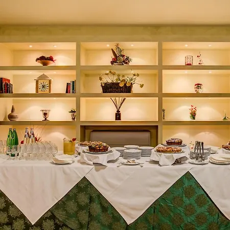 Appia Park Hotel 4*