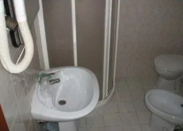 菲利亚酒店