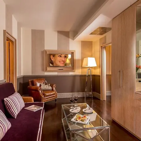 Hotel At The Spanish Steps View 2*