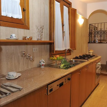 Guest house Domus Pellegrino 166