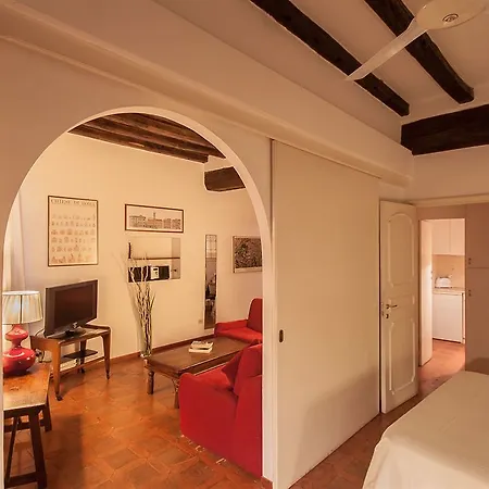 Il Glicine - Via Giulia Hotel 3*