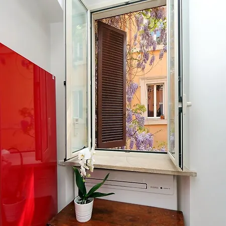 Il Glicine - Via Giulia Rome