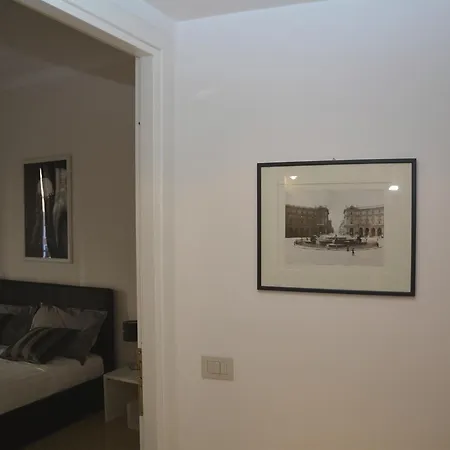 Appartamento House & The - In Roma