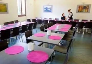 Alba Hotel 4*