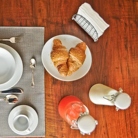 Carini 58 Bed & Breakfast Rome