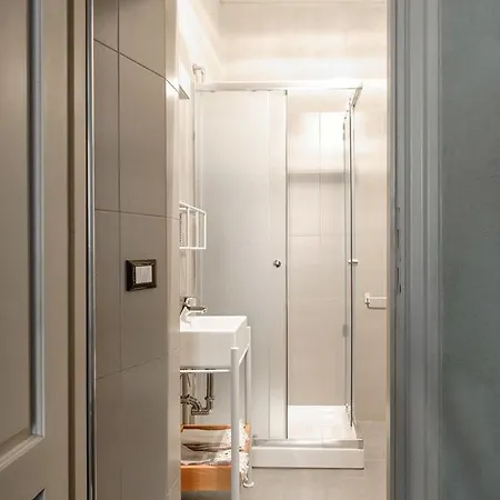 Guest house Urbana 47 *