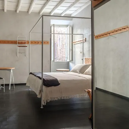 Guest house Urbana 47 *