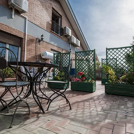 La Voliera Bed and breakfast Roma