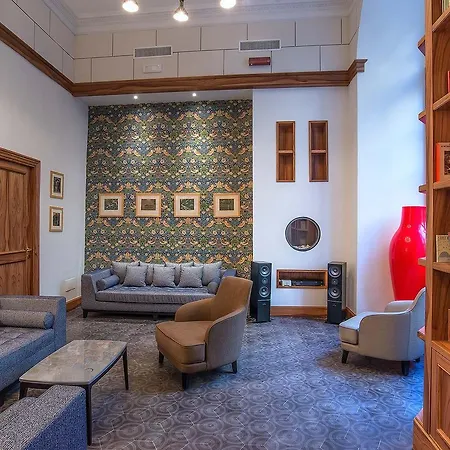 Hotel Damaso