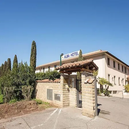 Alba Hotel 4*