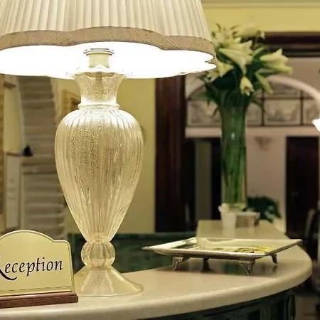 Residenza Zanardelli Bed & Breakfast Roma