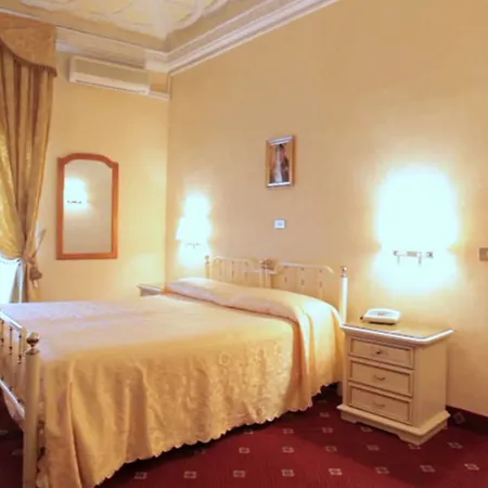 Hotel Edera