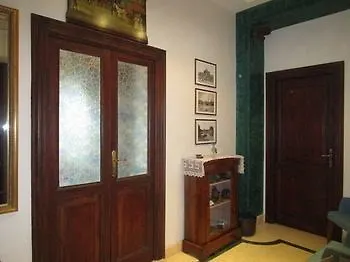 L'ottavo Re Di Appartamento