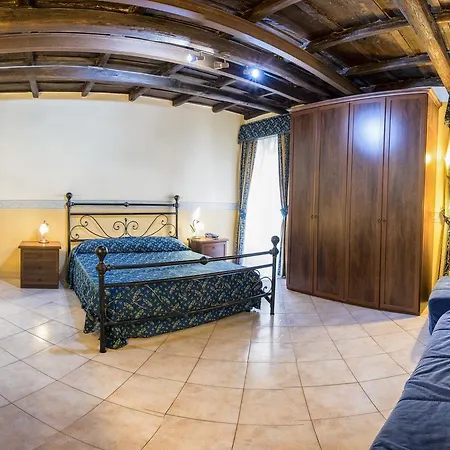 Anfiteatro Flavio 3* Rome