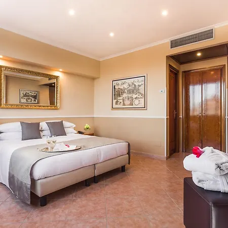 Hotel Raeli Lux 4*