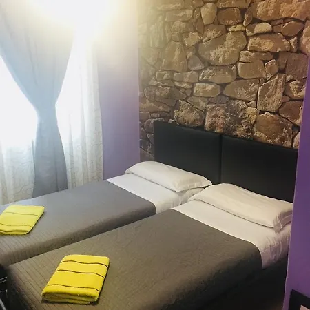 City Hostal