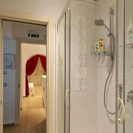Affittacamere Etere In Prati 3*