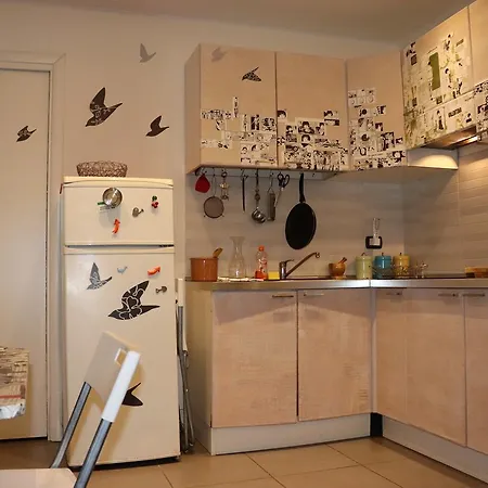 New Artistic Flat Дом отдыха *