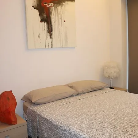 Дом отдыха New Artistic Flat *