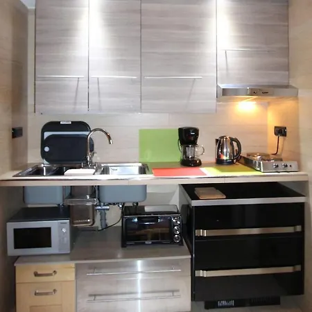 Aparthotel Candia 3*