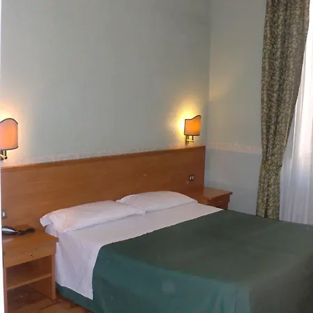 Hotell Numa Linea 3*