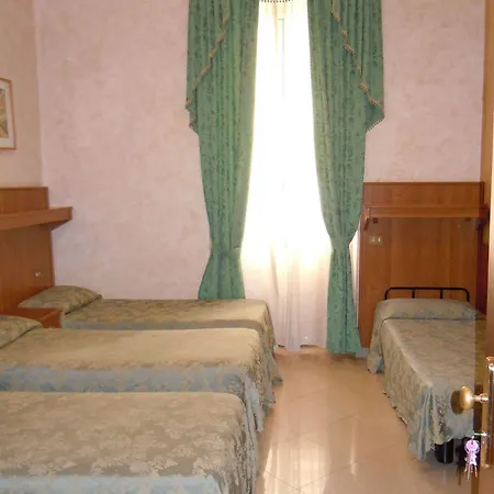 Papa Germano Hotel