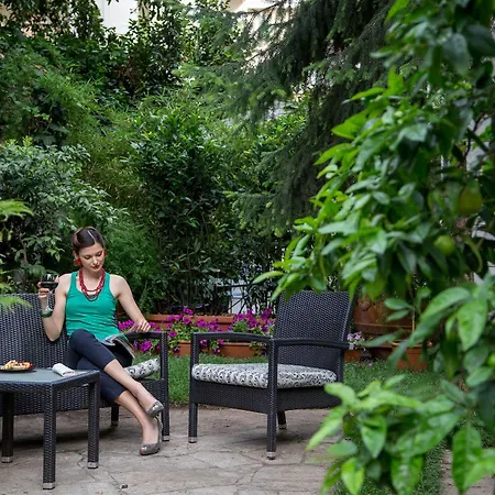 Panama Garden Hotel Rom