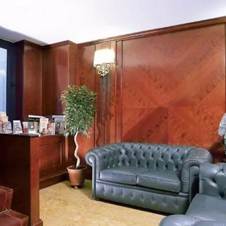 Miami 3*