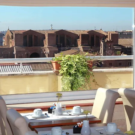 Exe Domus Aurea Hotel 3*