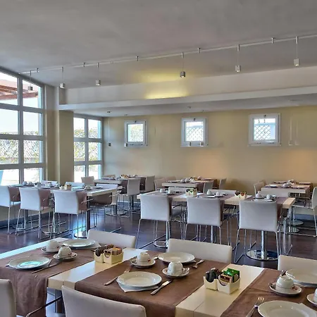 Tor Vergata Hotel 4*