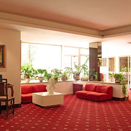 Edera Hotel 3*