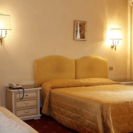 Edera Roma
