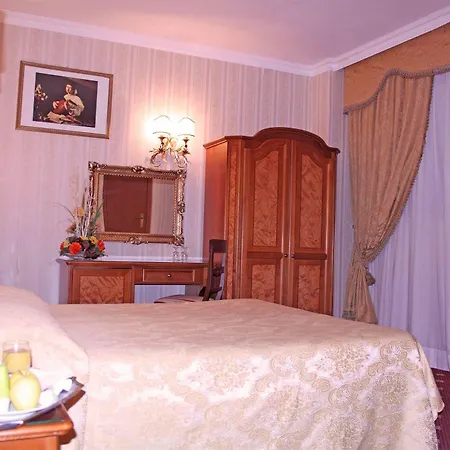 Edera Roma