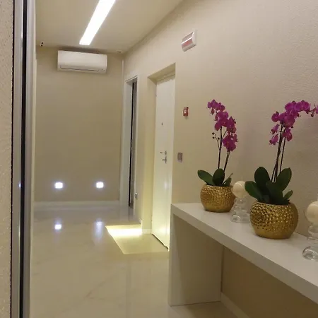 Гостевой дом Augustana House 2*