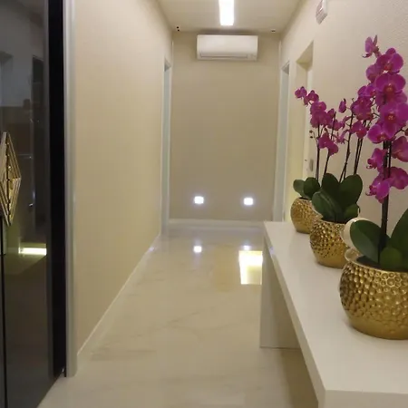 Augustana House Гостевой дом Рим
