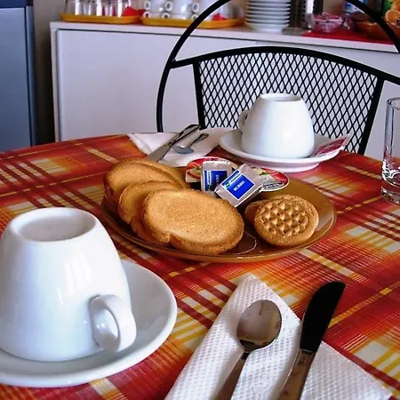 Bed & Breakfast Karolstay 2*
