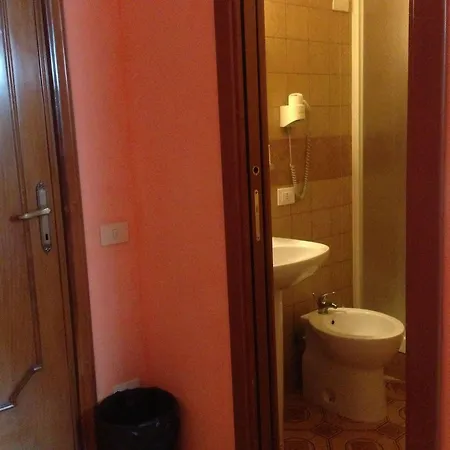 Bed & Breakfast Karolstay Rome