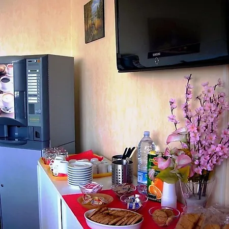 Karolstay Bed & Breakfast 2*