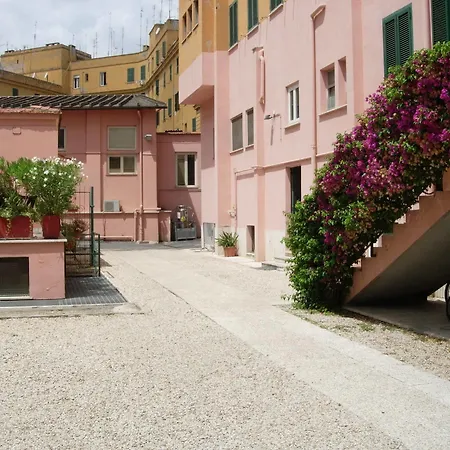 Hostel Foresteria Esercito Della Salvezza Řím