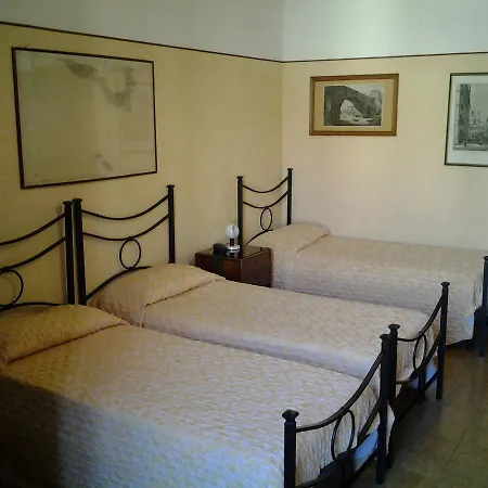 Touring Hotel 2*