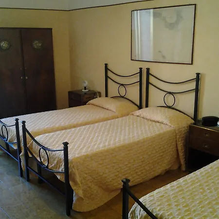 Touring Hotel
