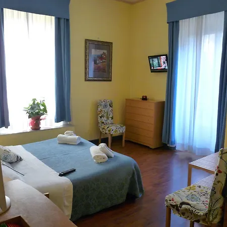 Pensión Daplace - Arena House 2*