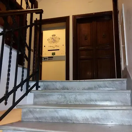 Daplace - Arena House